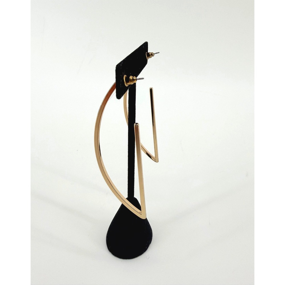 Gold Tone Geometric D-Shape Hoop Earrings Minimalist Statement Post Back - Picture 6 of 6